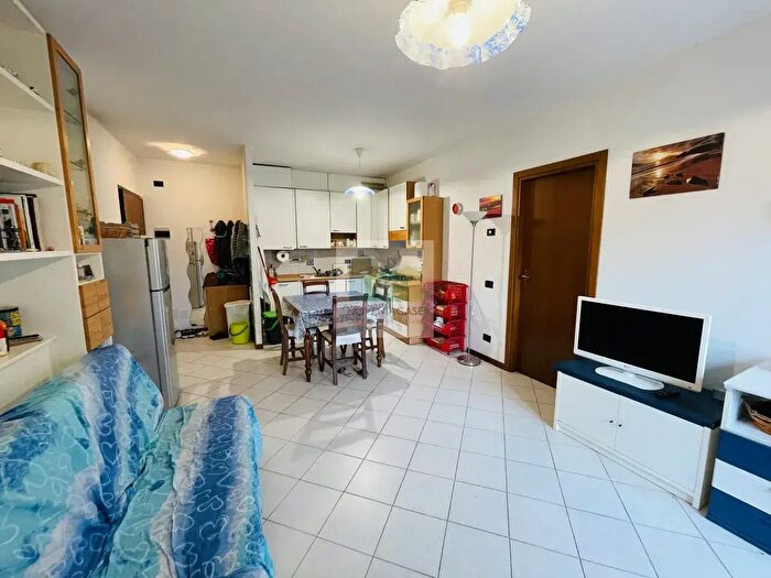 Appartamento quadrilocale in vendita in Via Gaspara Stampa, Noventa Padovana