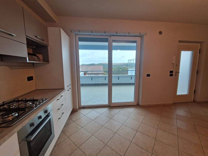 Appartamento bilocale in affitto in Strada Comunale Montesecco, Grottammare