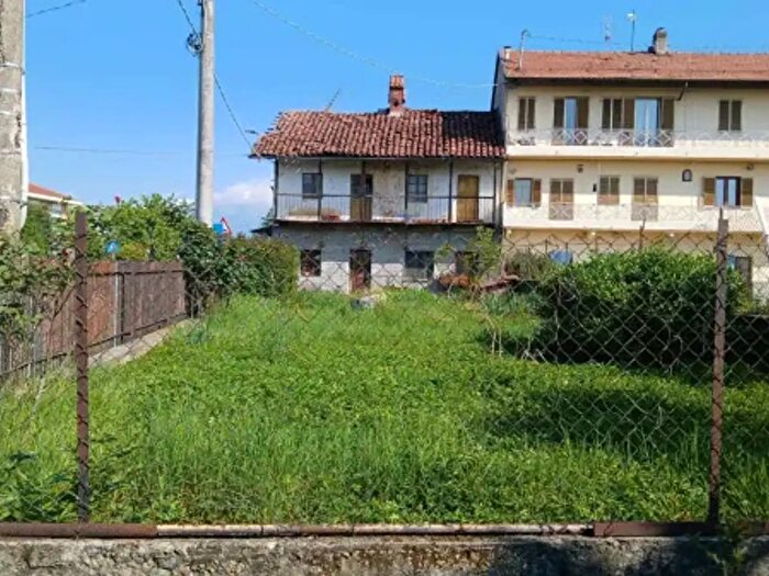 Casa quadrilocale in vendita in Rivarolo Canavese