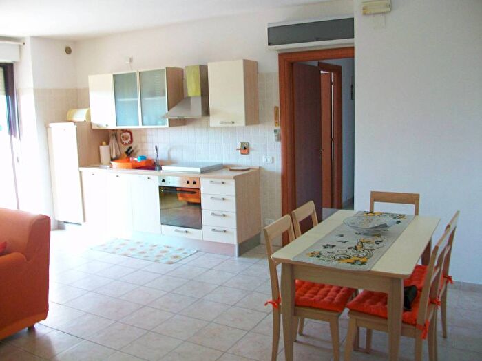 Appartamento quadrilocale in affitto in Via Casetta, Corso Mazzini Via Ciccarone Casarza, Vasto