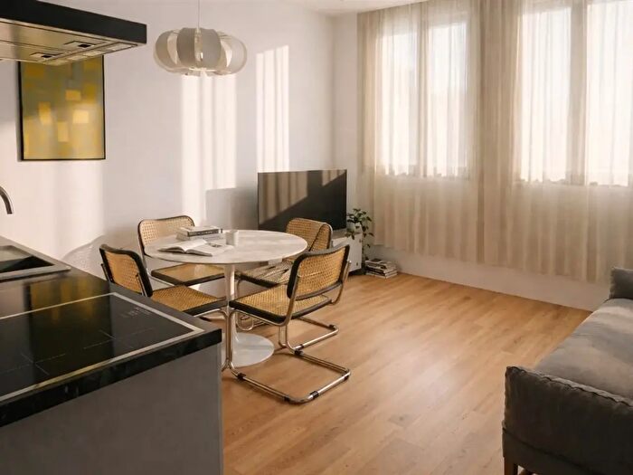 Appartamento bilocale in vendita in Piazza Prealpi, Milano