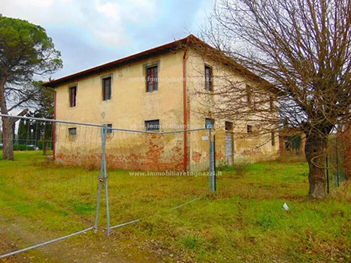 Casa con 6 locali in vendita in Zona Campagna, Castelfiorentino