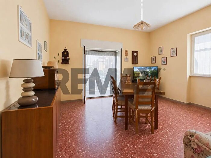 Appartamento trilocale in vendita in Via Bologna, Ardea