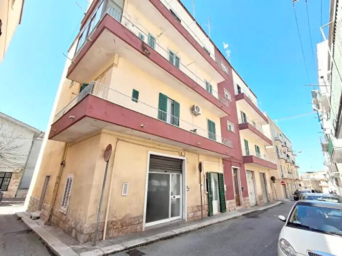 Appartamento bilocale in vendita in Via Felice Cavallotti, Noci