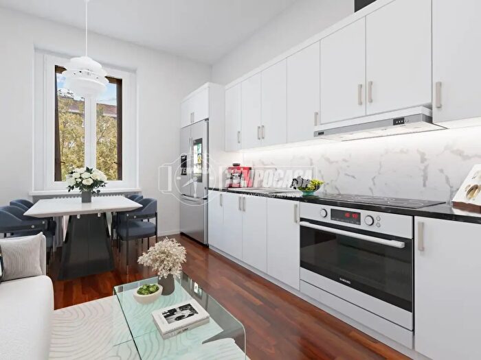 Appartamento bilocale in vendita in Via Perugino, Milano