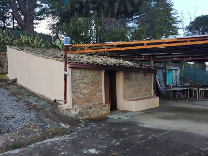 Casa bilocale in vendita in Contrada Piano Marino Snc, Piazza Armerina