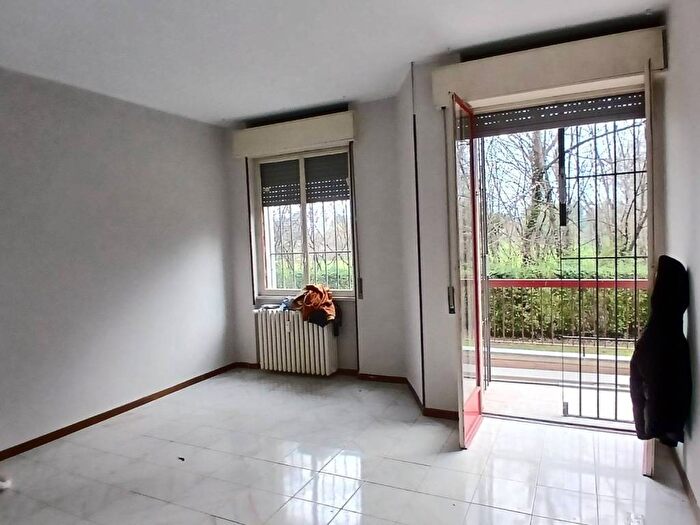 Appartamento bilocale in affitto in Via Monte Bianco, Centro, Limbiate