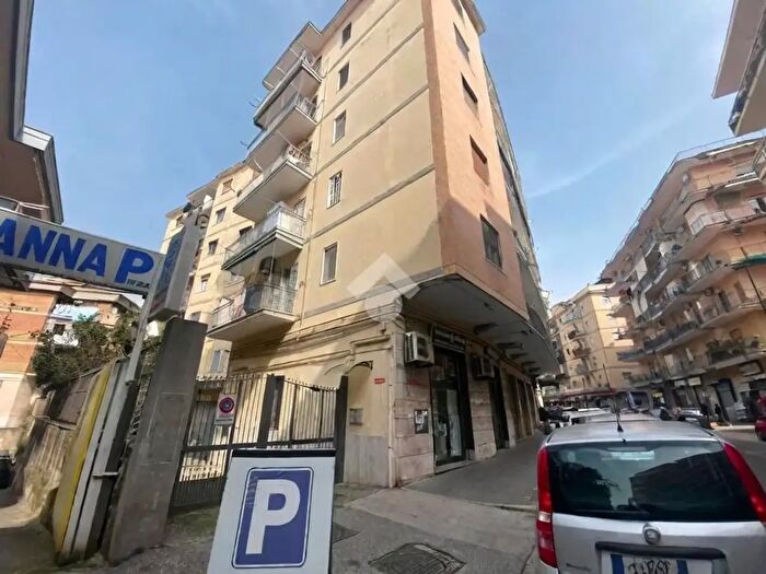 Appartamento bilocale in vendita in Via Nicolò Garzilli, Napoli