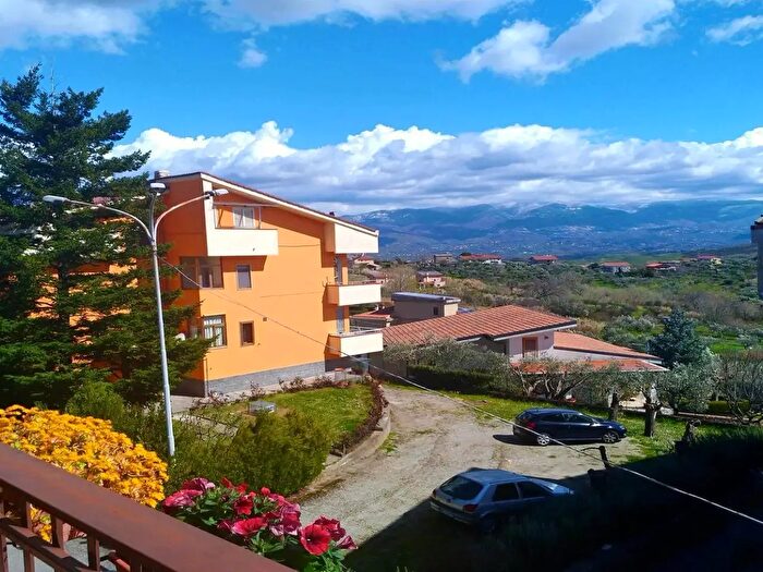 Appartamento bilocale in affitto in Via San Pietro, Marano Principato