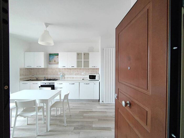 Appartamento quadrilocale in affitto in VIA SIMONETTI, Porto San Giorgio