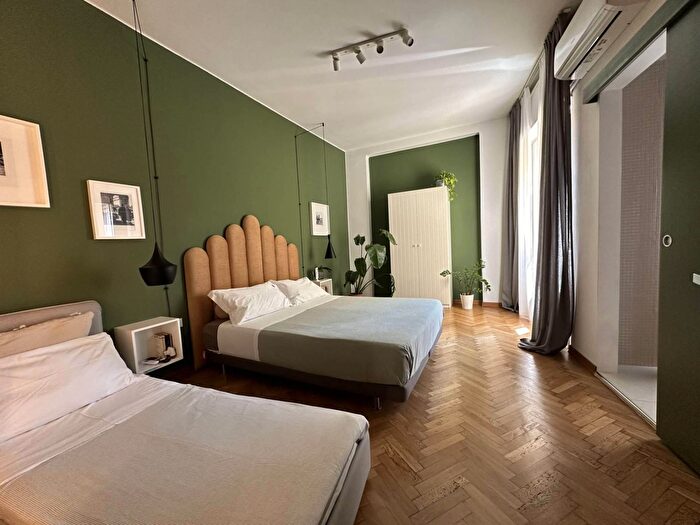 Appartamento con 5 locali in vendita in Via Andrea Giacinto Longhin, Treviso