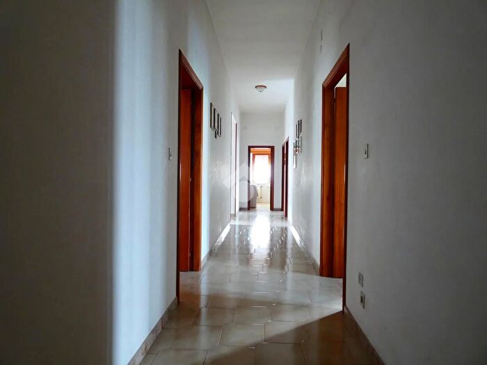 Appartamento con 5 locali in vendita in Via IV Novembre, Nova Siri