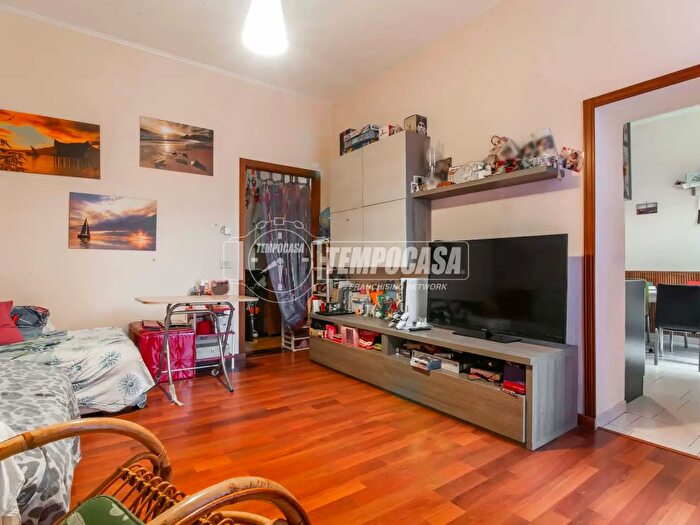 Appartamento bilocale in vendita in Via Francesco Benzi, Como