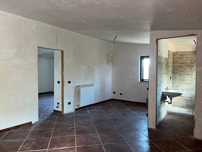Appartamento trilocale in vendita in Contrada Lapillo, Piglio