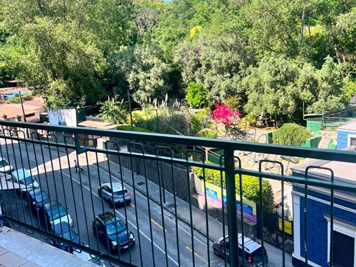 Appartamento quadrilocale in affitto in Fuorigrotta, Napoli