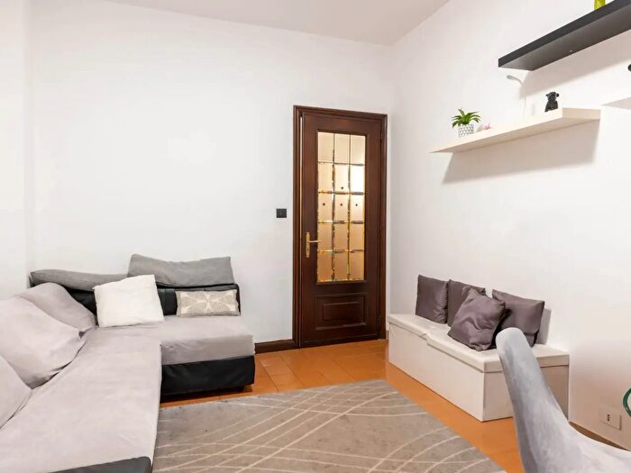 Appartamento trilocale in vendita in Via Buniva, Torino