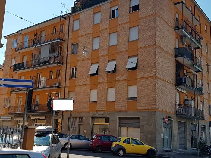 Appartamento trilocale in affitto in Via Bainsizza, Saffi, Bologna