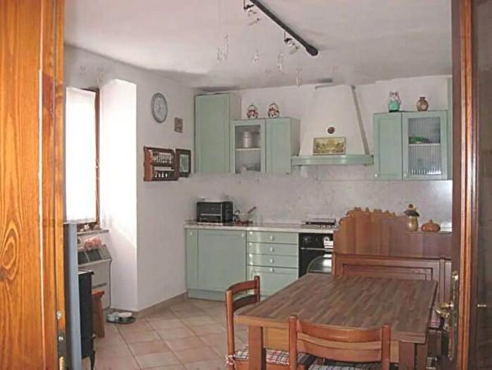 Casa in vendita in Via SAndrea, Valstrona