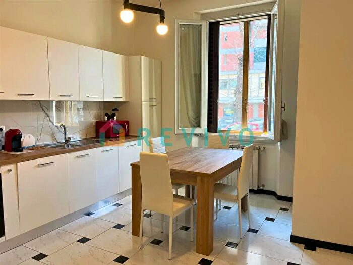 Appartamento trilocale in vendita in Firenze