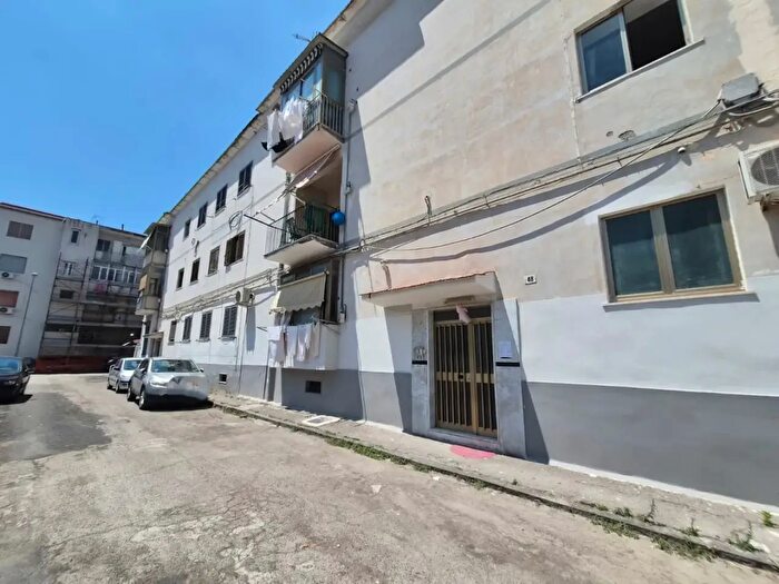 Appartamento trilocale in vendita in Via Vittorio Veneto, Torre Annunziata