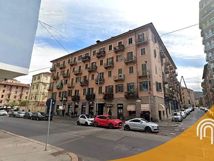 Appartamento bilocale in vendita in Via Nizza, Torino