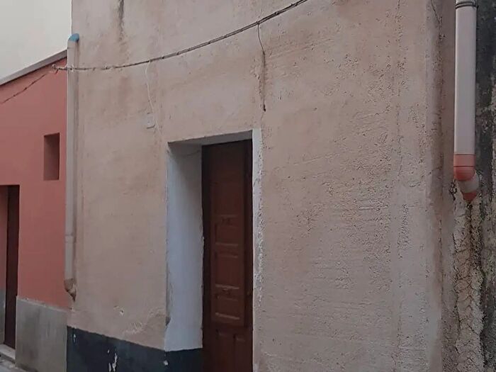 Casa trilocale in vendita in Via Mangione, Alcamo