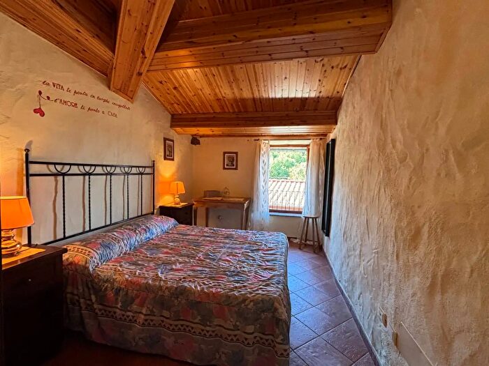 Appartamento trilocale in affitto in Località Palagio, Radda In Chianti