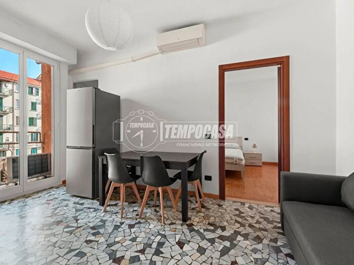 Appartamento bilocale in affitto in Via Vigilio Inama, Milano