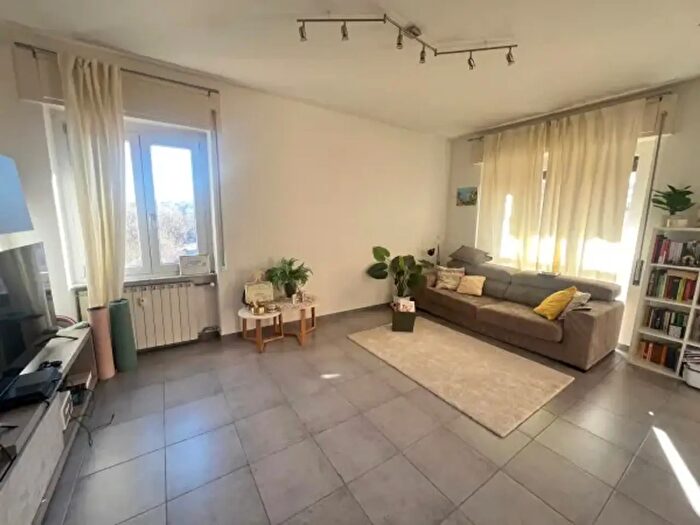 Appartamento quadrilocale in affitto in Via Castellamonte, Banchette