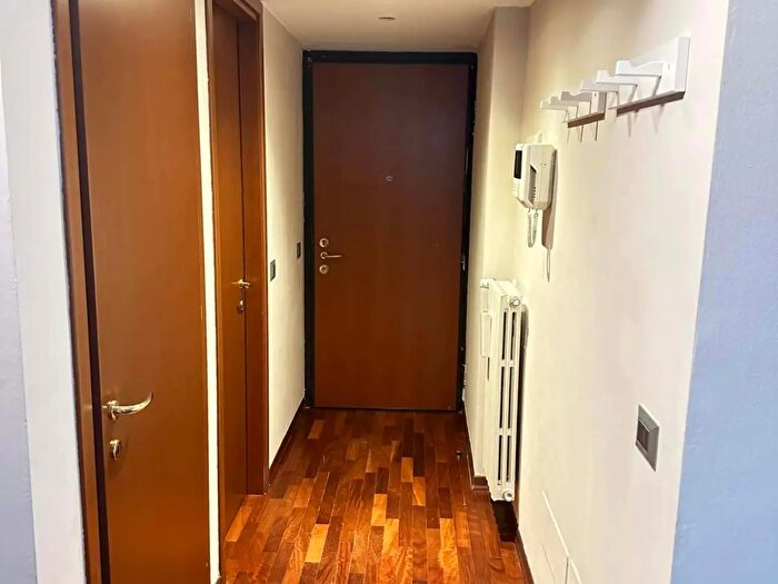 Appartamento monolocale in affitto in Via dei Fontanili, Milano