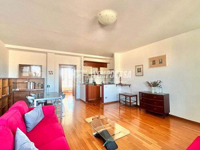 Appartamento bilocale in affitto in Via SantUguzzone, Villa San Giovanni, Milano