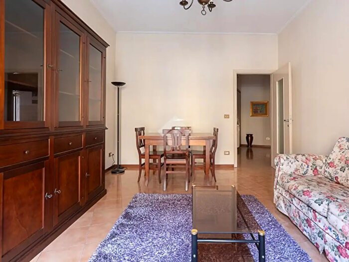 Appartamento trilocale in vendita in Via Caserma Ospital Vecchio, Verona