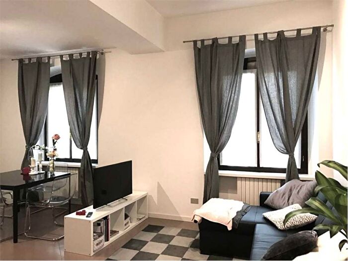 Appartamento bilocale in affitto in via Moncucco, Famagosta, Milano