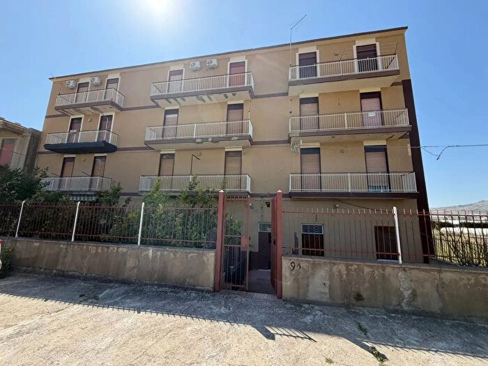 Appartamento quadrilocale in vendita in Viale Onorevole Ignazio La Lumia, Licata