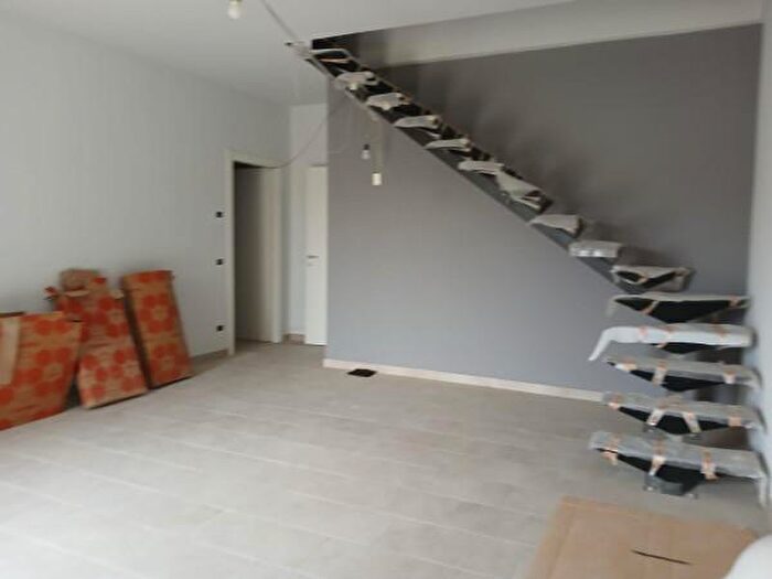 Appartamento trilocale in vendita in Via Camilla Perona, Caorso