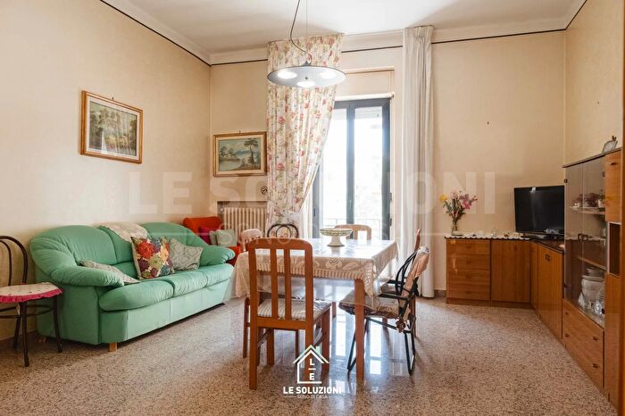 Casa trilocale in vendita in Via Carlo Rosselli, Putignano