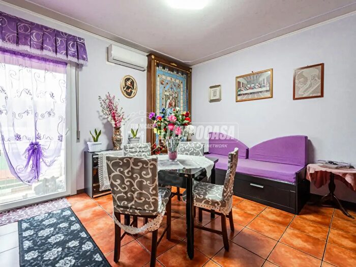 Appartamento trilocale in vendita in Via Statale, Casalgrande