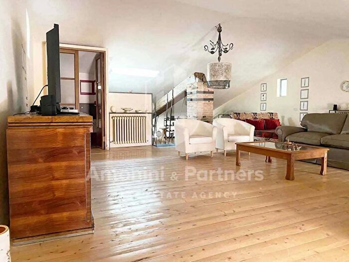 Appartamento quadrilocale in vendita in Piazza Plebiscito, Citta Della Pieve