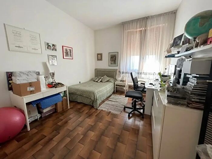 Appartamento quadrilocale in vendita in Uigi Lazzeri, Empoli