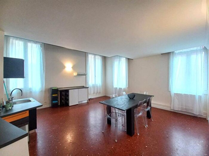 Appartamento trilocale in affitto in Contra Porta Santa Croce, Centro Storico, Vicenza