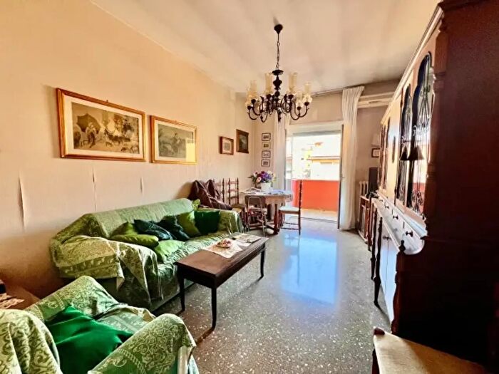 Appartamento trilocale in vendita in Via Sampiero di Bastelica, Roma