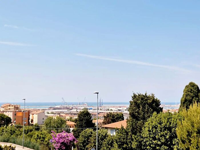 Appartamento quadrilocale in vendita in Ancona