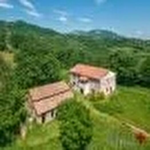 Casa in vendita in Sorano