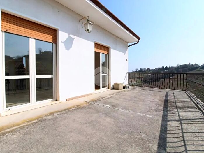 Casa quadrilocale in vendita in Località Bertelli, Montaldo Roero