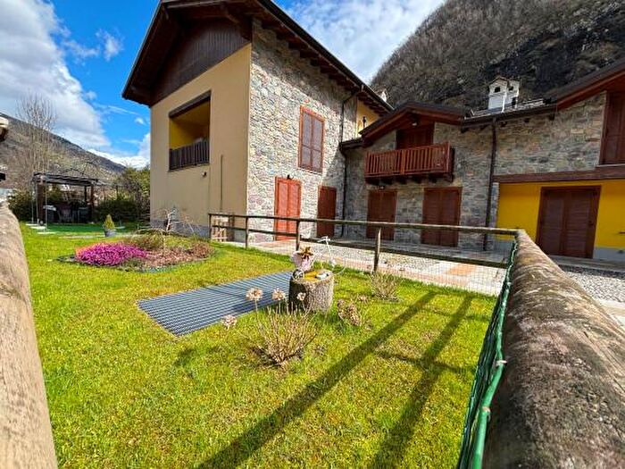 Appartamento bilocale in vendita in Via Papa Giovanni XXIII, Gromo