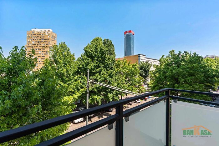 Appartamento quadrilocale in vendita in Via Francesco Albani, Milano