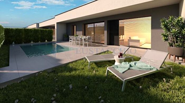 Casa quadrilocale in vendita in Via dei Senteruoli, Treviolo