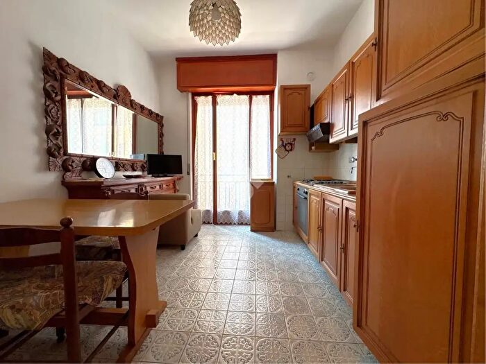 Appartamento bilocale in vendita in Traversa Corso Valparaiso, Chiavari