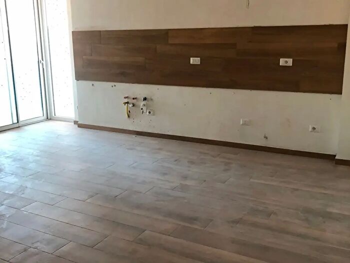 Appartamento trilocale in vendita in Viale Giacomo Mancini Snc, Cosenza