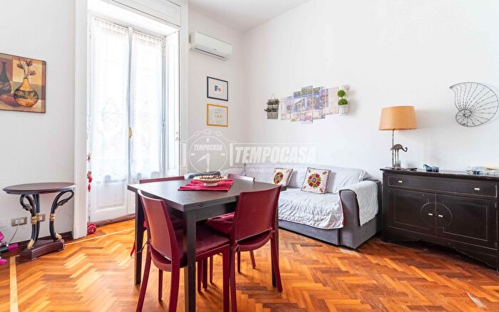 Appartamento quadrilocale in vendita in Milano